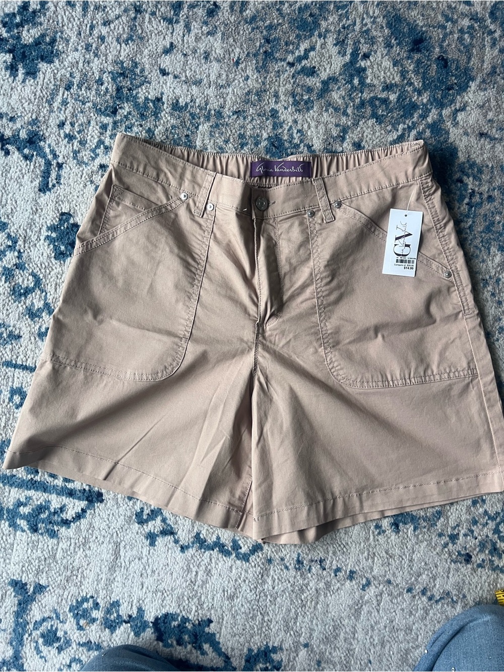 Gloria Vanderbilt Tan Women's Bermuda Shorts